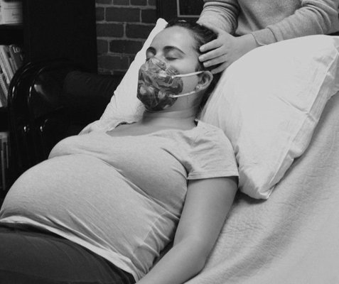 Benefits of Craniosacral Therapy - Craniosacral therapy is a gentle, hands-on therapeutic approach that focuses on the central nervous system. It is built upon the premise that the body has its own healing mechanisms, which can be encouraged through manipulation using light touch. During this therapy with roots in Osteopathy, practitioners assess and enhance circulation, releasing tension and promoting a state of balance, enabling self-healing. This gentle modality is safe for adults, infants, and during all stages of pregnancy.