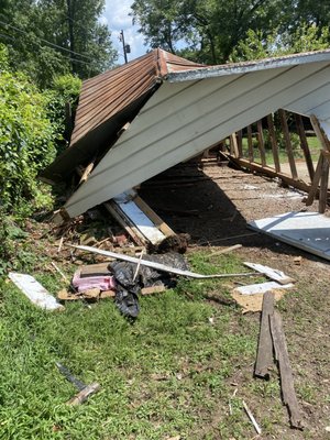 Shed Demolition and Removal Project - This shed was old, and the owner wanted to open up their yard, so with one call, we came out the next day and did this job the same day!