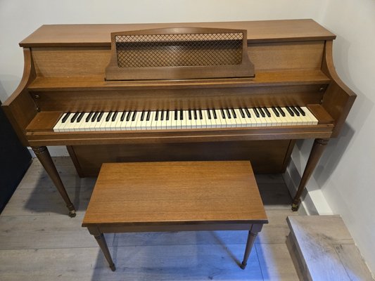 piano delivery services - piano delivery services