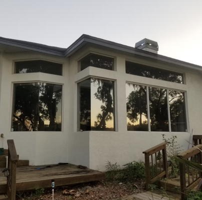 🏡 Residential Window Film - 🌟 SATISFACTION GUARANTEED‼️

Investing in window film is a great way to reduce your overall energy costs. Many of our films reduce heat by 50-85% and UV rays up to 99%. We also stock a wide range of colors and shades to match any home décor.