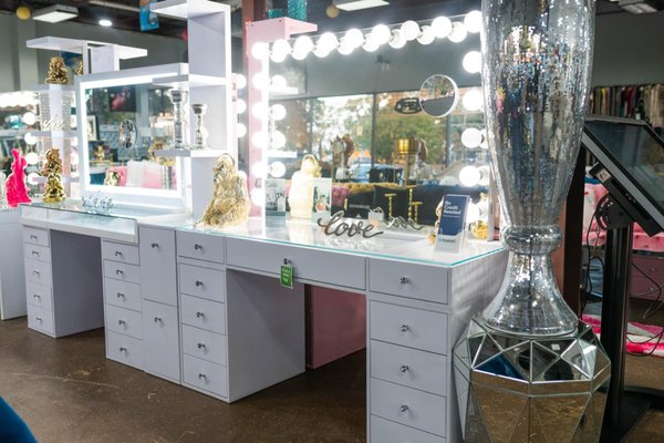 Glam Furniture OutLet - 🔱 NOW AVAILABLE IN IRVING TX 🔱
⚜️ SUMMER SALES ⚜️
❌Up To 50-70% Off Entire Showroom❌
Top Quality Furniture, From BEDROOM SETS, LIVING ROOM SETS, VANITIES, DINNING ROOM SETS AND MATTRESSES
90 Day Plan, Same As Cash‼️
🤯 A Mind-Blowing Sale That Will Make You Fall In Love With Our Store and Keep Coming Back For More!
🛏 Bedroom Sets For As Low As $999.99
🪑 Dining Sets For As Low As $399
🛋 Living Room Sets For As Low As $799
🪞Vanities Set For As Low As $299
We don’t Match prices we BEAT them 🔱
Contact Us📞: 469-436-3602
Or Text 📲: Our Page!
We Are Located At:
601 N Belt Line Rd Iriving TX 75061
Come see it in our stores! Glam Furniture OutLet - 🔱 NOW AVAILABLE IN IRVING TX 🔱
⚜️ SUMMER SALES ⚜️
❌Up To 50-70% Off Entire Showroom❌
Top Quality Furniture, From BEDROOM SETS, LIVING ROOM SETS, VANITIES, DINNING ROOM SETS AND MATTRESSES
90 Day Plan, Same As Cash‼️
🤯 A Mind-Blowing Sale That Will Make You Fall In Love With Our Store and Keep Coming Back For More!
🛏 Bedroom Sets For As Low As $999.99
🪑 Dining Sets For As Low As $399
🛋 Living Room Sets For As Low As $799
🪞Vanities Set For As Low As $299
We don’t Match prices we BEAT them 🔱
Contact Us📞: 469-436-3602
Or Text 📲: Our Page!
We Are Located At:
601 N Belt Line Rd Iriving TX 75061
Come see it in our stores!
