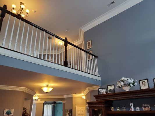 Banister make over - This was a lot of work! Spindles are pure whit against dark brown ( polyshades) stain. its on point Banister make over - This was a lot of work! Spindles are pure whit against dark brown ( polyshades) stain. its on point