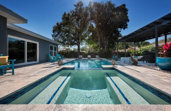Backyard oasis in Belleair area - We built a complete backyard oasis! Backyard oasis in Belleair area - We built a complete backyard oasis!