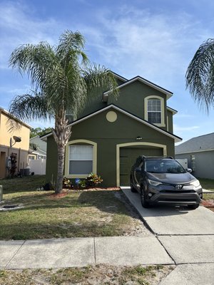 Painting - Kissimmee 2025 - Exterior Painting Transformation.
A fresh coat of paint can completely transform the look and feel of a home. For this project, we refreshed the exterior with a modern gray tone, giving the home a cleaner, more updated appearance while complementing the existing landscaping, garage door, and stonework.

Another successful transformation by +Home.
Quality work, clean results, and attention to detail from start to finish.
