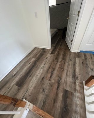 Subfloor leveling and LVP installation - On this project we leveled the subfloor that was in very bad shape and installed LVP though out the house.