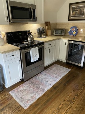 Residential Cleaning - This is an Airbnb in High Point, NC. It took us 3.5 hours to do this home, which had 5 bedrooms and 4 bathrooms! We are proud of our work! Whether you have an Airbnb or this is your residence, Lavender and Sage will take the time and do it right! Residential Cleaning - This is an Airbnb in High Point, NC. It took us 3.5 hours to do this home, which had 5 bedrooms and 4 bathrooms! We are proud of our work! Whether you have an Airbnb or this is your residence, Lavender and Sage will take the time and do it right!
