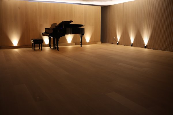 Music Lessons in San Jose - Jinny’s Music Studio is a San Jose music studio offering piano, violin, and other music lessons, along with professional studio space for teachers, recitals, group music events, recordings, and masterclasses.
We support both students looking for quality music education and teachers looking for a polished space to teach, host student events, or grow their studio. Our space includes a Steinway piano, professional audio/video options, flexible seating, lighting, and a welcoming environment for serious music study and performance. Music Lessons in San Jose - Jinny’s Music Studio is a San Jose music studio offering piano, violin, and other music lessons, along with professional studio space for teachers, recitals, group music events, recordings, and masterclasses.
We support both students looking for quality music education and teachers looking for a polished space to teach, host student events, or grow their studio. Our space includes a Steinway piano, professional audio/video options, flexible seating, lighting, and a welcoming environment for serious music study and performance.
