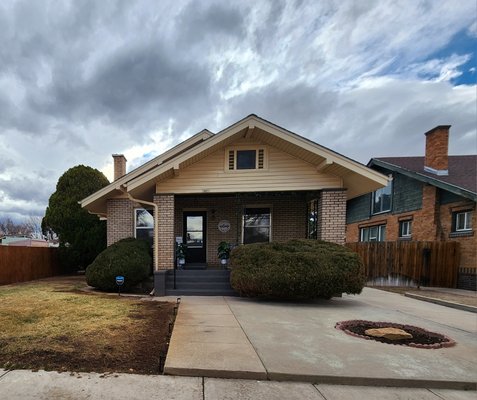 Flip Projects - After pics flip #14
Dated, damaged Craftsman Home brought back to life! Flip Projects - After pics flip #14
Dated, damaged Craftsman Home brought back to life!
