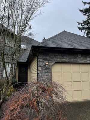 Gutter Installation - This beautiful home needed a little pick me up after there gutters started to rust and leak water. They called OGE and after a quick, free estimate with one of our experienced and friendly team members, a quote was accepted and we got right to work! The homeowners chose to go with 5K seamless gutters and we color matched to fit perfectly with the house. Our work comes with a lifetime warranty on all workmanship and a 25 year warranty on materials. The project was completed within one day and it gives there home a whole new look that they are proud of! Gutter Installation - This beautiful home needed a little pick me up after there gutters started to rust and leak water. They called OGE and after a quick, free estimate with one of our experienced and friendly team members, a quote was accepted and we got right to work! The homeowners chose to go with 5K seamless gutters and we color matched to fit perfectly with the house. Our work comes with a lifetime warranty on all workmanship and a 25 year warranty on materials. The project was completed within one day and it gives there home a whole new look that they are proud of!