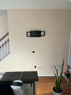 3 level painting job in Woodbridge va - Customer wanted ceiling and walls painted in a 3 level town home in Woodbridge va