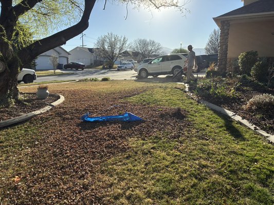 Spring clean up - This yard just needed a good reset, simple.
The yard is now ready for a beautiful summer! Spring clean up - This yard just needed a good reset, simple.
The yard is now ready for a beautiful summer!