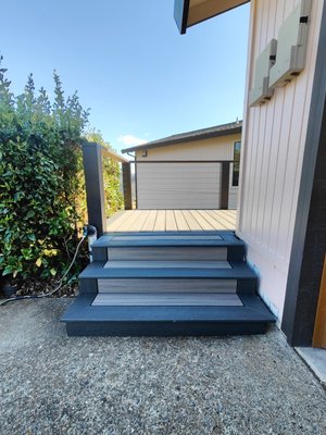 Awesome Multi Story Deck - This project looked so good we couldn't stop looking at it ourselves, see for yourself.