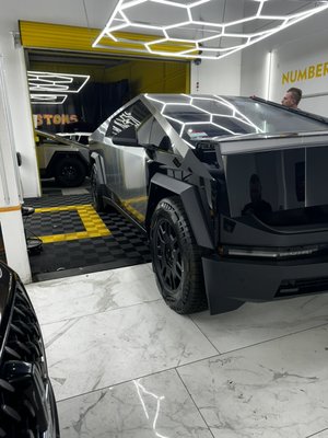 Cybertruck - Cybertruck Cybertruck - Cybertruck