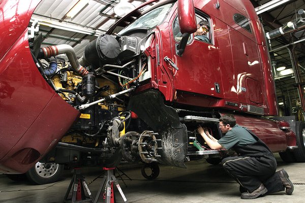 truck and trailer repair - Diesel Engine and Truck and Trailer Repair are our Expert Mechanics specialty. All makes and models Complete comprehensive repair services that include Computer Diagnostics, Clutch Services, Heating and Cooling Services, Engine & Transmission, Miscellaneous Services, Transmission Services, Fleet General Services, Brakes, Drive Train, and Electrical. Our goal is to offer the best services available at affordable prices to get you back on the road quick and save with peace of mind that your repair was fixed right truck and trailer repair - Diesel Engine and Truck and Trailer Repair are our Expert Mechanics specialty. All makes and models Complete comprehensive repair services that include Computer Diagnostics, Clutch Services, Heating and Cooling Services, Engine & Transmission, Miscellaneous Services, Transmission Services, Fleet General Services, Brakes, Drive Train, and Electrical. Our goal is to offer the best services available at affordable prices to get you back on the road quick and save with peace of mind that your repair was fixed right