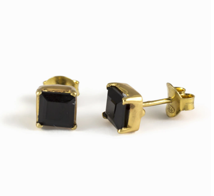 Our Made Gold Collection - Each piece of our Made Gold Collection is hand crafted in sterling silver with a 14k rose or yellow gold vermeil finish.
Fall head-over-heels for a piece of glamorous gold or add this custom finish to a piece from our silver collection.