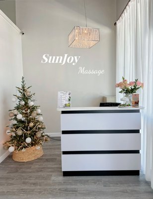Store Remodeling 2023 - Discover a newly remodeled oasis at SunJoy Massage, your ultimate destination for relaxation and rejuvenation. Since our 2023 renovation, we've carefully designed each space to enhance your massage experience. Choose from three intimate single rooms or two luxurious double rooms, perfect for solo escapes or couples’ retreats. Additionally, our welcoming lobby now features four comfortable couches dedicated to foot and combo massages, ensuring every visit starts with the perfect touch of relaxation. Step into SunJoy Massage, where contemporary comfort meets serene indulgence, and let us transport you to a world of calm and restoration.