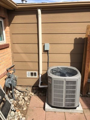 New Furnace and A/C installation - Our client wanted to upgrade their furnace and air conditioner before the summer heat arrives. We had a challenge with the tight closet, however, the client was extremely pleased with the end result!