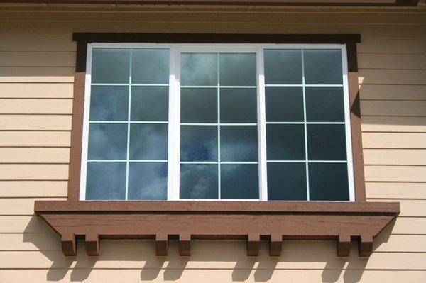 Windows - Windows play a critical role in your home’s energy efficiency and curb appeal. If they’ve been damaged in a storm, are starting to show signs of age-related wear, or simply weren’t built for the harsh climate conditions in Fort Wayne, Indiana, replacing them is a worthwhile, long-term investment for your home. At Integrity Quality Construction, installing premium replacement windows is one of our specialties, and no other company in the region provides a better value. Windows - Windows play a critical role in your home’s energy efficiency and curb appeal. If they’ve been damaged in a storm, are starting to show signs of age-related wear, or simply weren’t built for the harsh climate conditions in Fort Wayne, Indiana, replacing them is a worthwhile, long-term investment for your home. At Integrity Quality Construction, installing premium replacement windows is one of our specialties, and no other company in the region provides a better value.