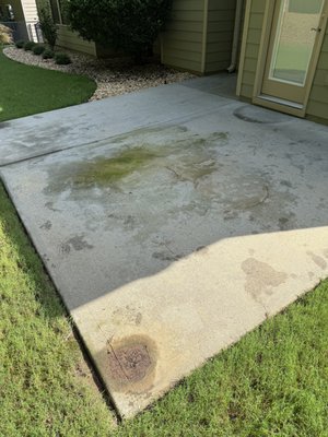 Patio cleaning - We were called to clean a patio that hadn't been cleaned in over 3 years. We left it looking brand new! Patio cleaning - We were called to clean a patio that hadn't been cleaned in over 3 years. We left it looking brand new!