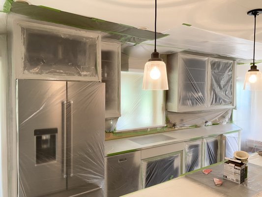 Kitchen Remodel - We offer comprehensive kitchen remodeling services, including kitchen cabinet painting and tile installation. Our team is dedicated to transforming your kitchen into a stylish and functional space, tailored to your preferences. We use high-quality materials and pay attention to every detail to ensure a flawless finish. Whether you're looking to modernize your kitchen or preserve its classic charm, we have the expertise to bring your vision to life.