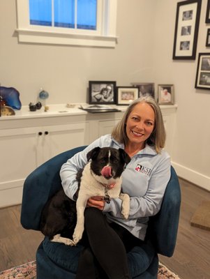 Great customer service team - Whether you need help with Dog walking, pet sitting for your dog or cat, House sitting or overnight pet care, our customer service team always tries to help you in a prompt and professional way. WE are your Insurance for great service.