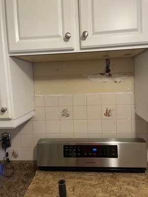 Range hood install - This job was completed to create a safe & comfortable cooking venting application. (A microwave with a vent was the previous application, which was eventually not funtioning to its proper standards). When it comes to total home comfort we also think of each & every safety feature which sustains the comfort feeling. Let us keep you comfortable in your kitchen with our HVAC solutions you may request! Range hood install - This job was completed to create a safe & comfortable cooking venting application. (A microwave with a vent was the previous application, which was eventually not funtioning to its proper standards). When it comes to total home comfort we also think of each & every safety feature which sustains the comfort feeling. Let us keep you comfortable in your kitchen with our HVAC solutions you may request!