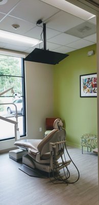 We hope to make you comfortable as you wait. The children can play video games or watch tv. - We are Pittsburgh’s largest pediatric dental practice, proudly serving thousands of families at our 4 offices located throughout Western Pennsylvania.

Our specialty encompasses areas of growth and development, preventive and restorative dentistry, orthodontics, oral surgery, and emergency dental services for patients (from toddlers through college students).