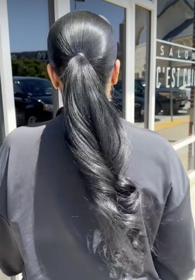 Silk Presses, Cuts, Ponytails and more - Refresh your style with our expert salon services. Whether you want a silk press, a high ponytail, or something totally unique—we’re here for you. Reserve your spot now!