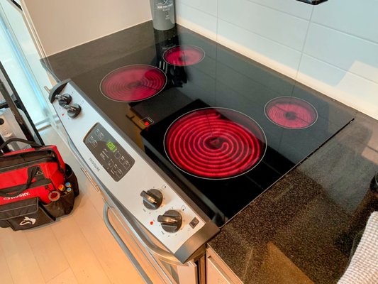 Stove and Oven Repair - We work on various brand and models repair electric and gas oven and stoves Stove and Oven Repair - We work on various brand and models repair electric and gas oven and stoves