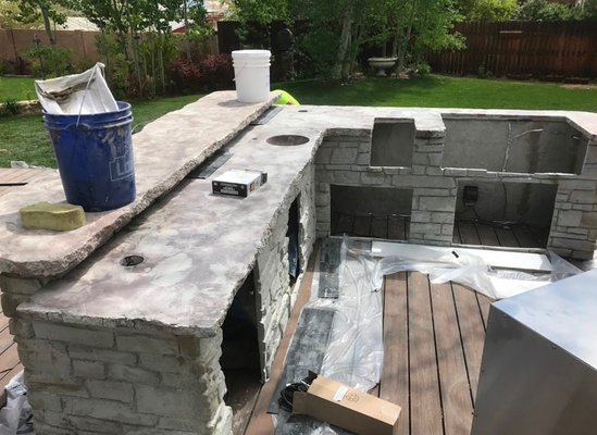 Outdoor kitchen - Outdoor kitchen built from scratch! Solid foundation, natural stone finishing, and premium appliances installed. The perfect spot for outdoor cooking and relaxation. Want one like this? Contact us!" Outdoor kitchen - Outdoor kitchen built from scratch! Solid foundation, natural stone finishing, and premium appliances installed. The perfect spot for outdoor cooking and relaxation. Want one like this? Contact us!"