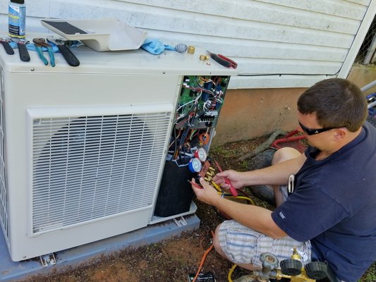 Home System Replacement along with additional mini split inverter. - Replaced a good customers heat pump system with a 18 seer Goodman and a Daiken mini split. That families power bill went down while their comfort level went way up! Home System Replacement along with additional mini split inverter. - Replaced a good customers heat pump system with a 18 seer Goodman and a Daiken mini split. That families power bill went down while their comfort level went way up!