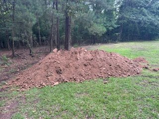 Topsoil Delivery - I went and picked up 4 yards of topsoil for a customer that need to fill in some low areas in his yard. Topsoil Delivery - I went and picked up 4 yards of topsoil for a customer that need to fill in some low areas in his yard.