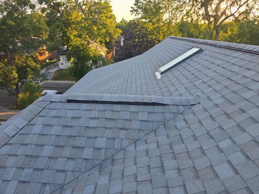 Denver Roof Replacement - Our team recently installed a brand-new, high-quality roofing system for a fantastic customer in Denver designed to provide lasting protection, improved curb appeal, and peace of mind for years to come. From the initial inspection through the final cleanup, our goal was to make the entire process as smooth and stress-free as possible for the homeowner.