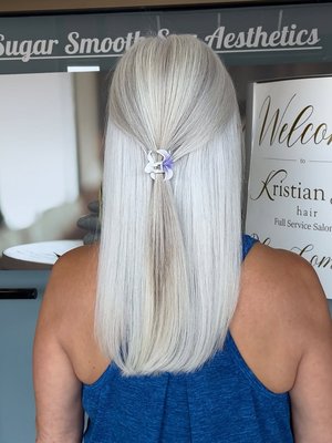 A Beauty... - Transformational journey, bringing in the Sleek Silver.