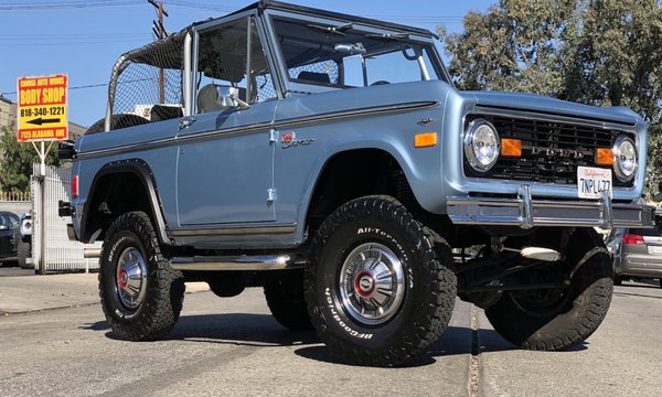 1977 Ford Bronco Restoration - Definitely a much longer process, but the paint finish was well worth the wait! We appreciate our customers' trust in allowing us to strip this vehicle down to bare metal to repair the body correctly.
Beautiful 1977 Ford Bronco, sprayed in an original Bronco color "Brittany Blue." 1977 Ford Bronco Restoration - Definitely a much longer process, but the paint finish was well worth the wait! We appreciate our customers' trust in allowing us to strip this vehicle down to bare metal to repair the body correctly.
Beautiful 1977 Ford Bronco, sprayed in an original Bronco color "Brittany Blue."