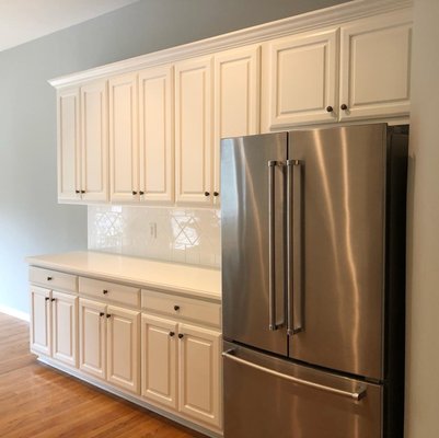 Cabinets Project. - The time frame to complete the project was 4 days and the results are outstanding.