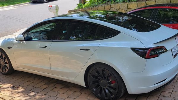 2022 Tesla model S - Customer bought this vehicle, and you have to be in contact with Fremont auto tint and allow us to take care of his vehicle with all ceramic tint  2022 Tesla model S - Customer bought this vehicle, and you have to be in contact with Fremont auto tint and allow us to take care of his vehicle with all ceramic tint 