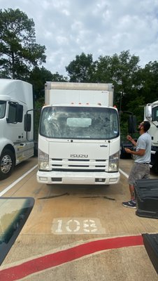 Isuzu Truck Windshield Replacement - This was a service call to get the windshield replaced as it was being traded in, of course, we understand the time importance and had them taken care of within a few hours. Isuzu Truck Windshield Replacement - This was a service call to get the windshield replaced as it was being traded in, of course, we understand the time importance and had them taken care of within a few hours.