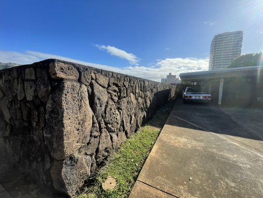 Kahala Moss Rock Wall - This Beautiful Moss Rock Wall installation in Kahala. Kahala Moss Rock Wall - This Beautiful Moss Rock Wall installation in Kahala.