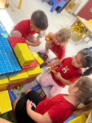 Early Learning & Child Care Programs (6 Weeks–6 Years) - Give your child the best start at Maple Bear! We offer nurturing programs for children aged 6 weeks to 6 years, with all meals included. Our low teacher-to-student ratio ensures personalized care, while our experienced teachers (average 5+ years) create a stable, loving environment.

Our 10,000 sq. ft. campus features bright classrooms, indoor and outdoor playgrounds, and a bilingual curriculum inspired by Canadian education standards. Every child learns, plays, and grows through hands-on experiences that prepare them for kindergarten and beyond.

Schedule a visit today and discover how Maple Bear combines care, creativity, and quality education — all under one roof.