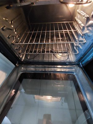 Cleaning the oven - The client couldn’t believe the difference! Our team scrubbed away years of built-up grease to bring back the shine. 🧼🔥 Cleaning the oven - The client couldn’t believe the difference! Our team scrubbed away years of built-up grease to bring back the shine. 🧼🔥