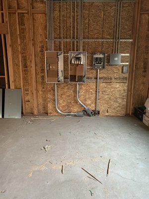 This is the piping in one of my commercial jobs - This a commercial job in Tulare city and I started on Mitch 2021, is not finished yet, I’m waiting for rest of construction to be ready to continue.