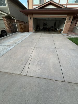 Driveway - We tear out old driveway and stairs and we install a new driveway Driveway - We tear out old driveway and stairs and we install a new driveway