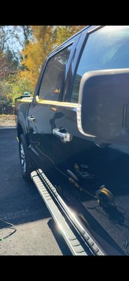 Polishing - Very difficult job polishing a black F-150, lots of scratches and scuffs. Did an excellent job. Managed to remove 80%. The customer was very satisfied. Polishing - Very difficult job polishing a black F-150, lots of scratches and scuffs. Did an excellent job. Managed to remove 80%. The customer was very satisfied.