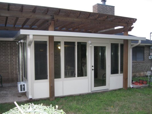 Sunrooms - Sunrooms offer a fully integrated, insulated outdoor space that can be enjoyed throughout the year Sunrooms - Sunrooms offer a fully integrated, insulated outdoor space that can be enjoyed throughout the year