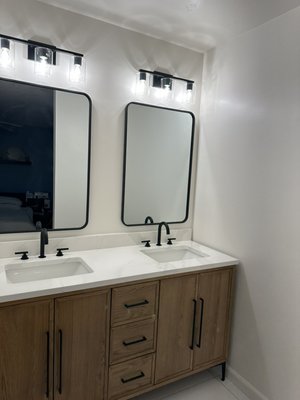 Budget friendly Bathroom renovation - Bathroom Remodel – Practical & Stylish
This bathroom renovation was completed with a focus on simplicity, comfort, and smart budgeting.
Carefully selected materials and clean lines created a fresh, modern look without unnecessary costs.
The layout was optimized for everyday use, while maintaining quality and durability.
The result is a well-designed, functional bathroom that looks great and performs well. Budget friendly Bathroom renovation - Bathroom Remodel – Practical & Stylish
This bathroom renovation was completed with a focus on simplicity, comfort, and smart budgeting.
Carefully selected materials and clean lines created a fresh, modern look without unnecessary costs.
The layout was optimized for everyday use, while maintaining quality and durability.
The result is a well-designed, functional bathroom that looks great and performs well.