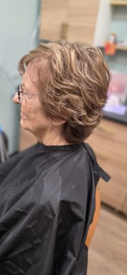 From drab to FABULOUS SPARKLE - ✨ THIS is what I mean when I say the right haircut and color work together. ✨
Look at this before & after! 😍
My goal wasn’t simply to make her hair shorter—it was to reshape the entire silhouette, remove heaviness, create movement and give her hair beautiful lift and fullness.
Then we added that gorgeous warm, dimensional color to bring the haircut to life. 🤎✨ The lighter ribbons catch every layer and make all that movement POP.
What I love most about this transformation:
✂️ Strategic layering for movement & volume
🤎 Rich, dimensional color
✨ Softness around the face
✂️ Weight removed in the right places—not just thinning the hair
✨ A shape that looks beautiful from every angle
A great haircut should work WITH your hair—not fight against it.
After 33 years behind the chair, one of my favorite things is looking at the hair in front of me and figuring out exactly where the layers need to fall to create the most flattering shape.
If your hair feels heavy, flat, bulky, shapeless or just isn’t doing what you want it to do, come see me.
👑 Suite Styles by Layer Queen Shawna
📍 Chandler, Arizona
✨ Private salon suite • One client at a time
Come find out what the right layers can do for YOUR hair. From drab to FABULOUS SPARKLE - ✨ THIS is what I mean when I say the right haircut and color work together. ✨
Look at this before & after! 😍
My goal wasn’t simply to make her hair shorter—it was to reshape the entire silhouette, remove heaviness, create movement and give her hair beautiful lift and fullness.
Then we added that gorgeous warm, dimensional color to bring the haircut to life. 🤎✨ The lighter ribbons catch every layer and make all that movement POP.
What I love most about this transformation:
✂️ Strategic layering for movement & volume
🤎 Rich, dimensional color
✨ Softness around the face
✂️ Weight removed in the right places—not just thinning the hair
✨ A shape that looks beautiful from every angle
A great haircut should work WITH your hair—not fight against it.
After 33 years behind the chair, one of my favorite things is looking at the hair in front of me and figuring out exactly where the layers need to fall to create the most flattering shape.
If your hair feels heavy, flat, bulky, shapeless or just isn’t doing what you want it to do, come see me.
👑 Suite Styles by Layer Queen Shawna
📍 Chandler, Arizona
✨ Private salon suite • One client at a time
Come find out what the right layers can do for YOUR hair.