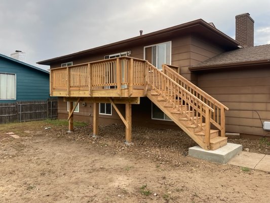 Deck & Railing - Call Stone's Restorations for your remodeling needs!