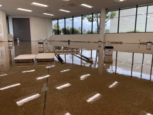 Commercial buildings / facilities - Epoxy moisture control systems are chemical barriers that prevent moisture damage to flooring. Excessive moisture vapor emissions in concrete slabs can mean significant, expensive damage to a flooring installation. When moisture vapor emissions or relative humidity is problematic, a 100% solid epoxy is designed to protect subsequent epoxy coating while preserving the concrete integrity.