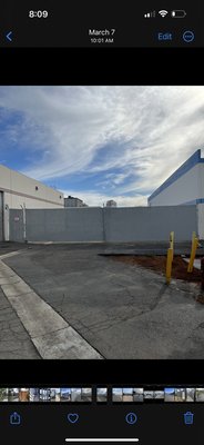 Commercial high security fencing & Gates - Brand, new, chain-link fencing, installed for secure perimeter Commercial high security fencing & Gates - Brand, new, chain-link fencing, installed for secure perimeter